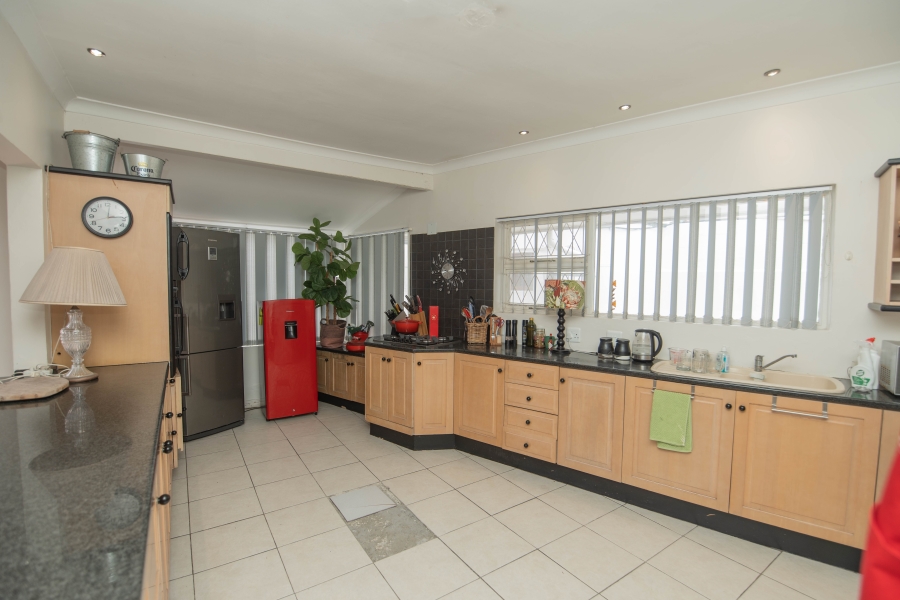 4 Bedroom Property for Sale in Humewood Eastern Cape